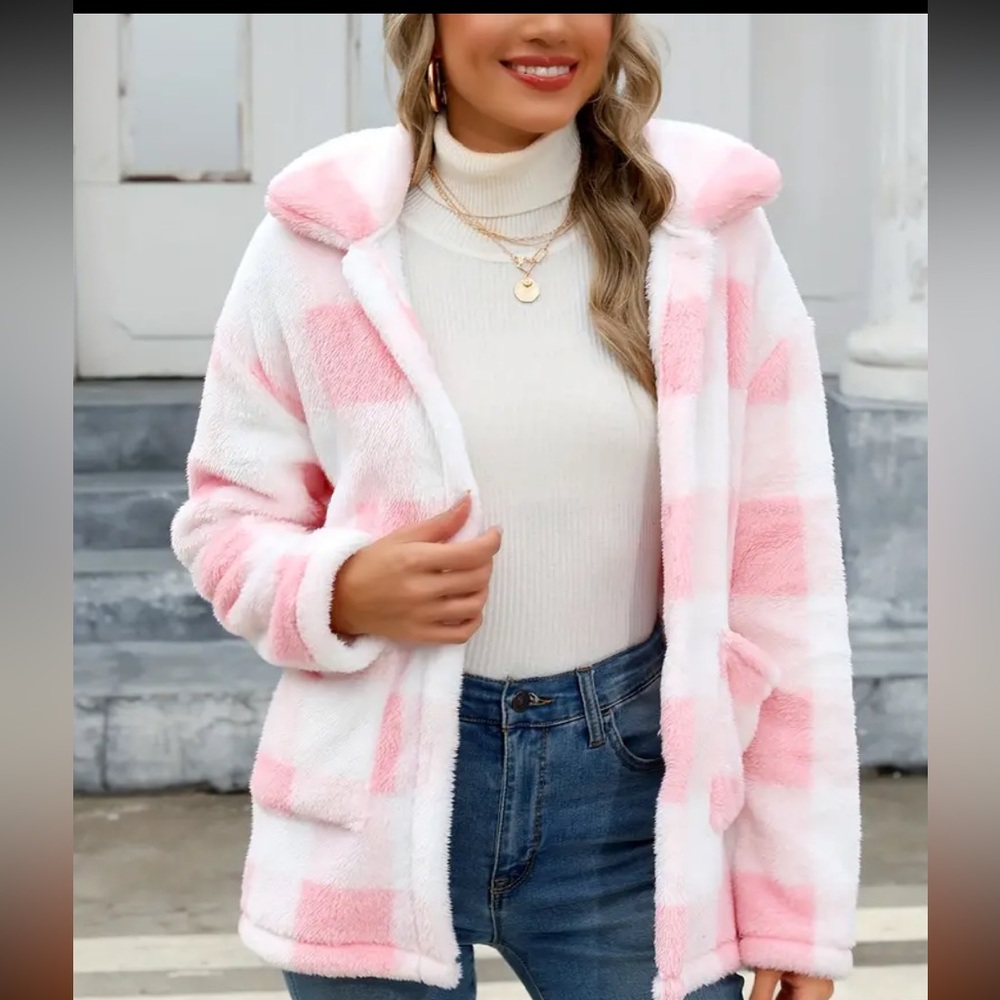 PLAID Pink & White Sherpa Fur Patch Pocket Button Up Coat Jacket L  NIB - Picture 3 of 5